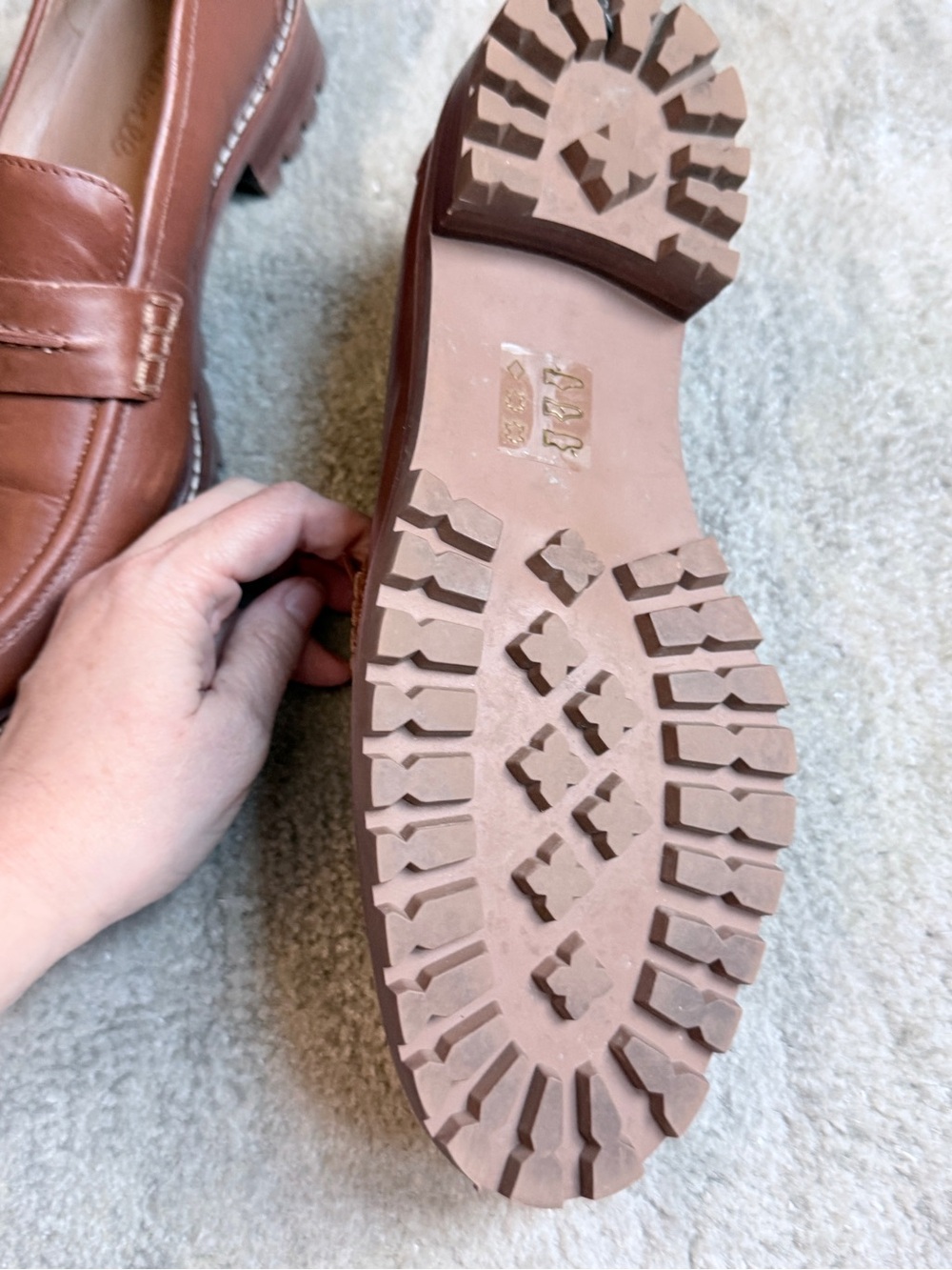 Madewell Tan Leather Lug-Soled Penny Loafers Size 7 - Picture 4 of 9